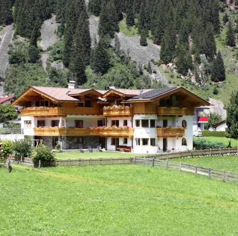 Landhaus Alpensonne Neustift im Stubaital Extérieur photo